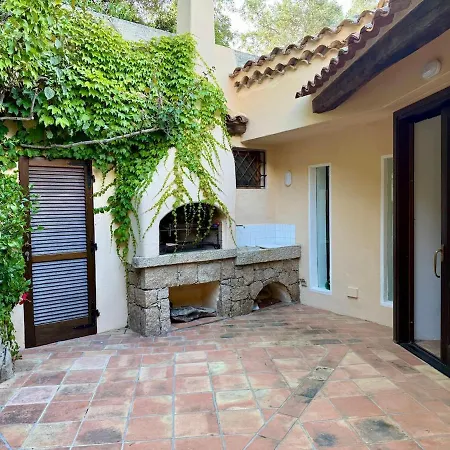 In Portocervo, Pool, 3 Bedrooms, Sea View Abbiadori